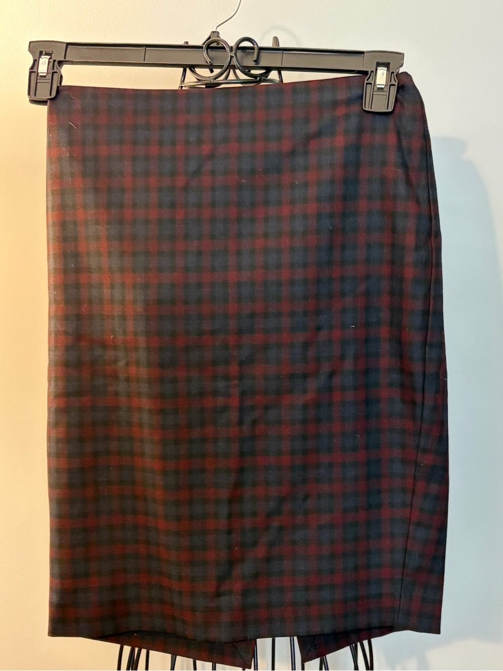 Express size 2 Plaid Pencil Skirt Red & Black work professional